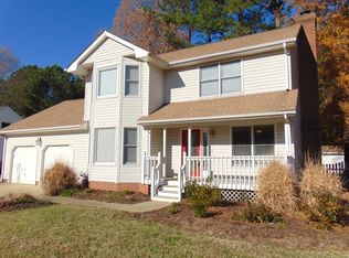 544 Royal Grant Dr, Chesapeake, VA 23322