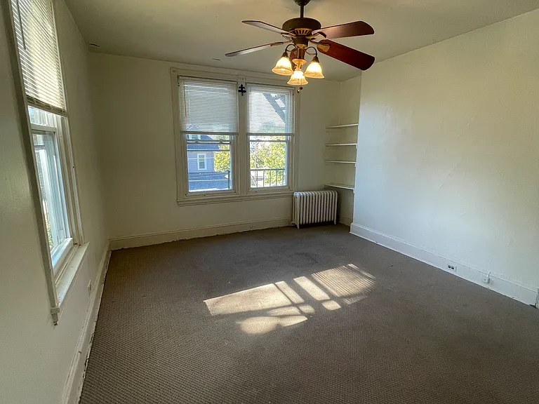 157 Cricket Ave #4 — Photo 4