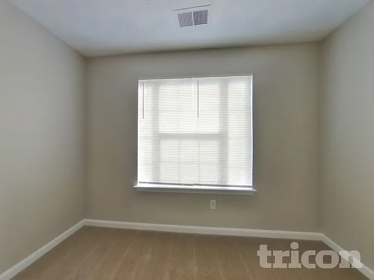 9870 Rivercliff Ln — Photo 12