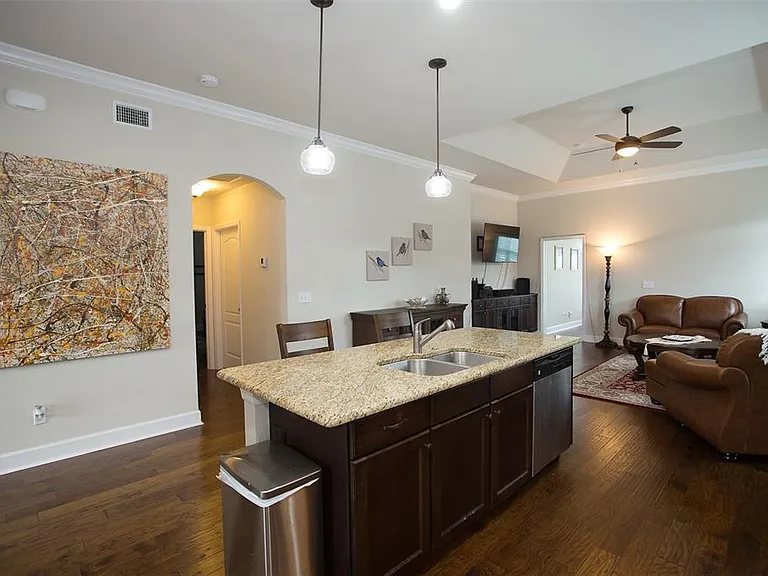7440 SW 80th Dr — Photo 8