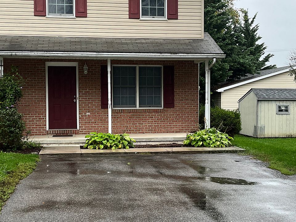 1st image of 10921 Antrim Ct