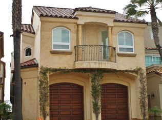 1051 Mandalay Beach Rd, Oxnard, CA 93035