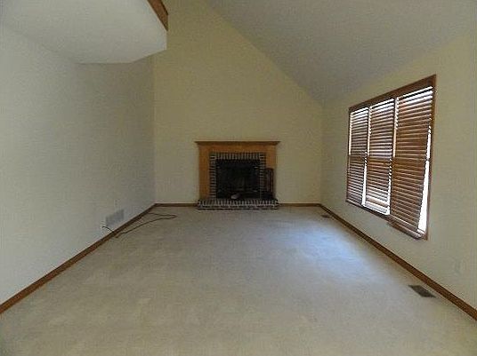 5th image of 10344 Brookside Dr