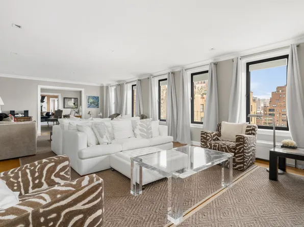 15 East 69th Street image 7 of 8