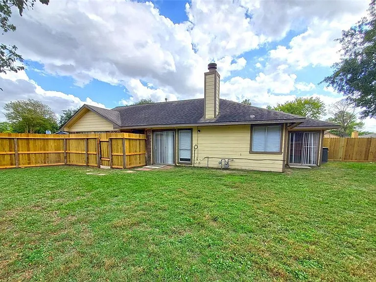 11011 Shadowfield Dr — Photo 18