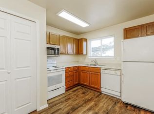 567-579 Winnie Way #575, Colorado Springs, CO 80904