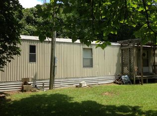 2115 Lake Shore Dr, Manning, SC 29102