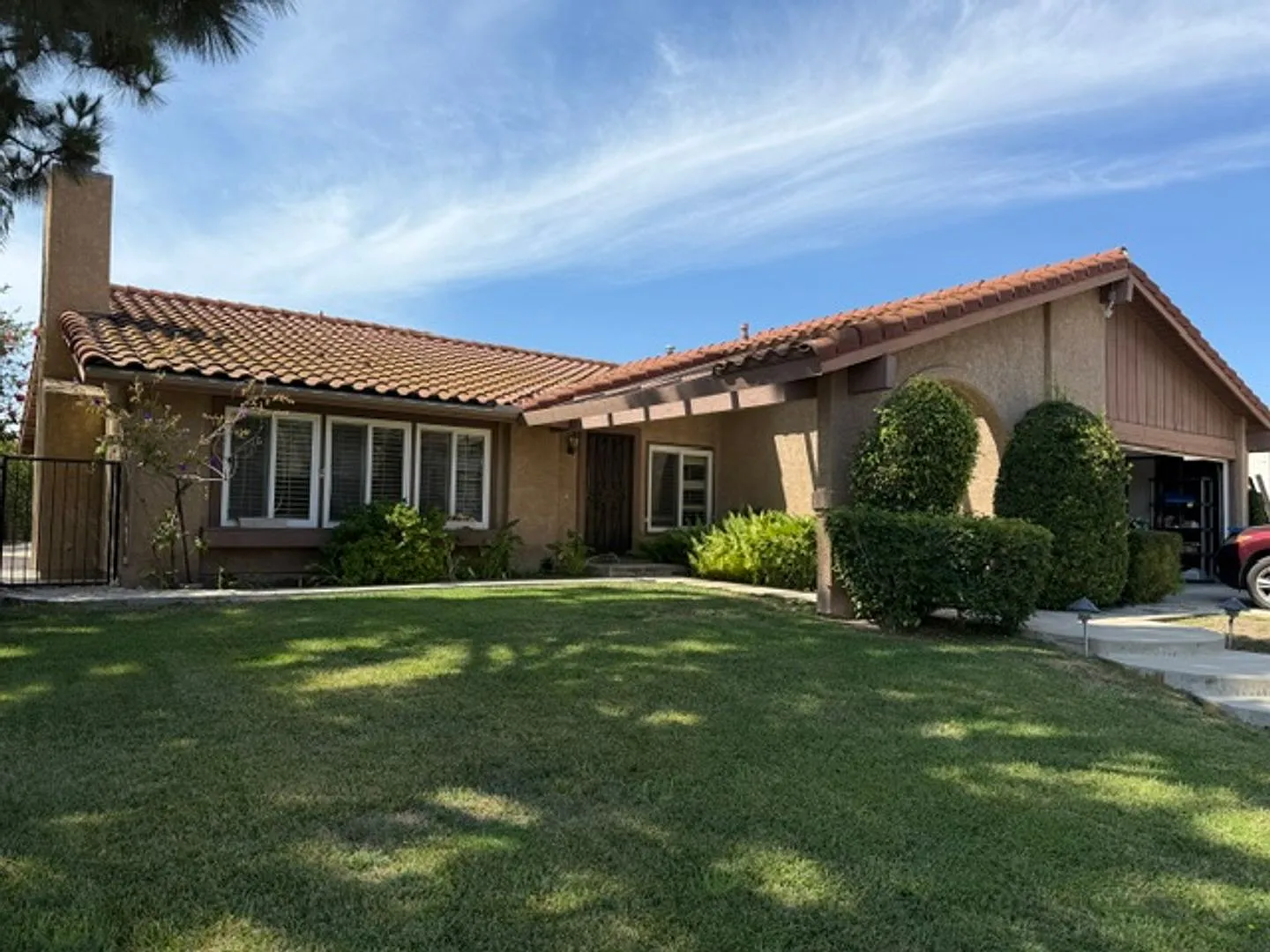 Great North Simi Valley Home — Photo 1