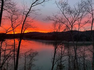 158 Island Rd, New Tazewell, TN 37825