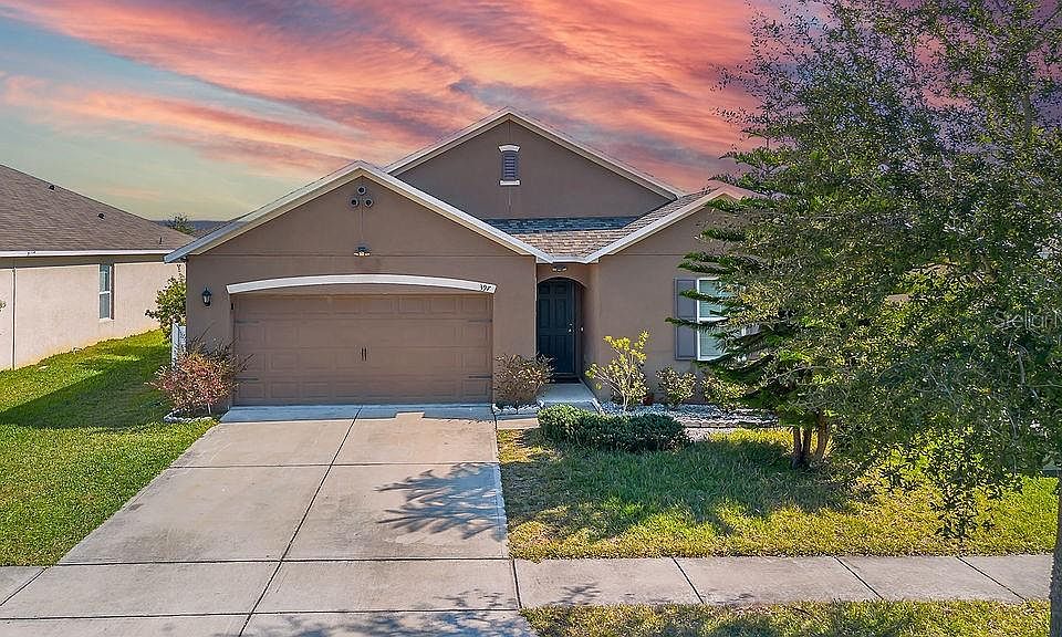 1st image of 397 ABERDEEN DRIVE