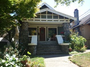 1920 Nob Hill Ave N, Seattle, WA 98109