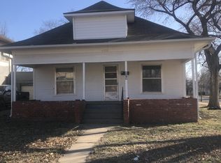 429 W 9th Ave, Hutchinson, KS 67501