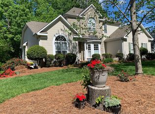10139 Loganberry Tl, Charlotte, NC 28262