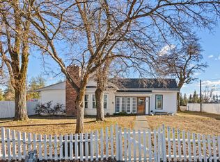 1533 W 1st St, Cheney, WA 99004