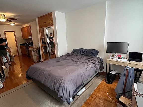 4th image of 486 E 74th St APT 3B