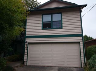 6007 Meridian Ave N, Seattle, WA 98103