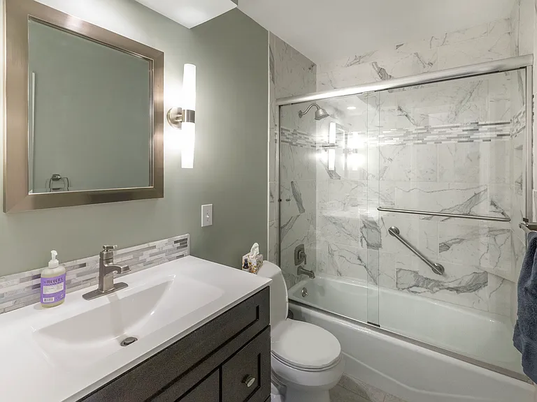 6703 Hauser Dr — Photo 19