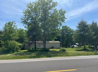 201 Carey Ln, Ashland, IL 62612