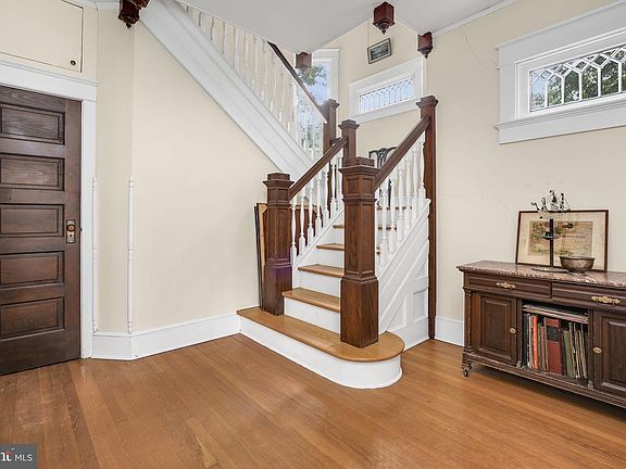 5th image of 24262 Chadbourne St #230