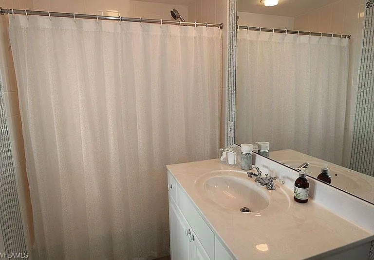 60 Seagate Dr #604 — Photo 17