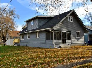 951 40th St, Des Moines, IA 50312