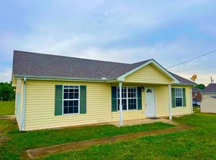 202 Cranklen Cir, Clarksville, TN 37042