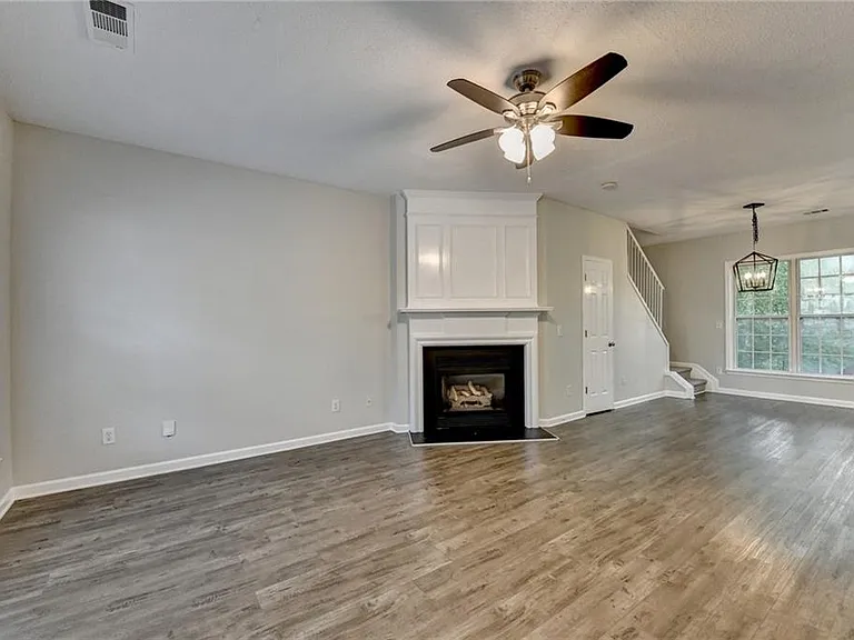 3415 Oxwell Dr — Photo 8