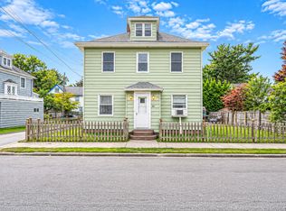 46 Glenlawn Avenue, Sea Cliff, NY 11579