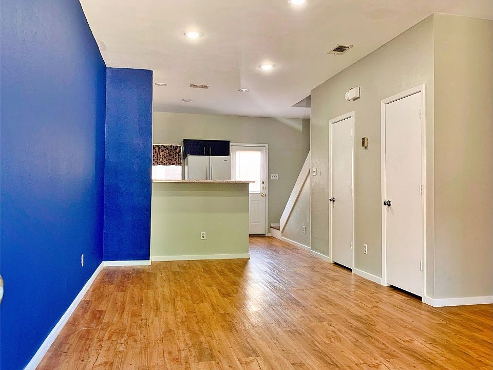 1st image of 3801 14th St APT 1304