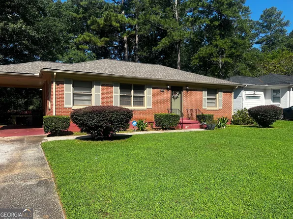 2533 Plantation Dr, East Pt, GA 30344