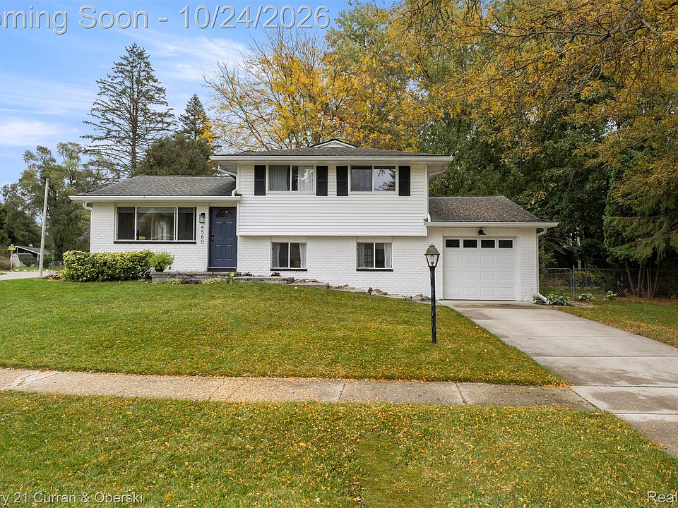 1st image of 4580 Chadsworth St