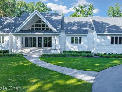 6570 Alden Dr, West Bloomfield, MI, 48324