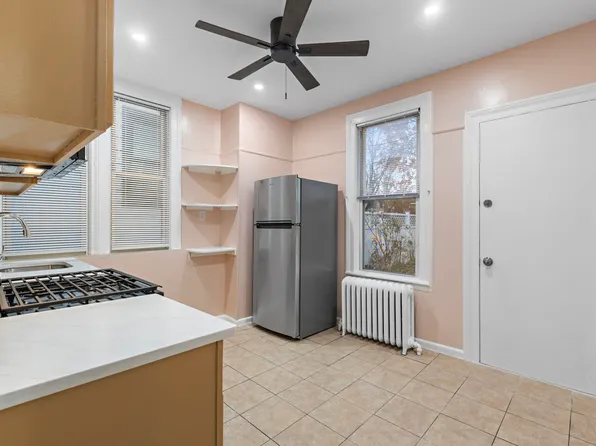 197 Hutton Street image 7 of 15