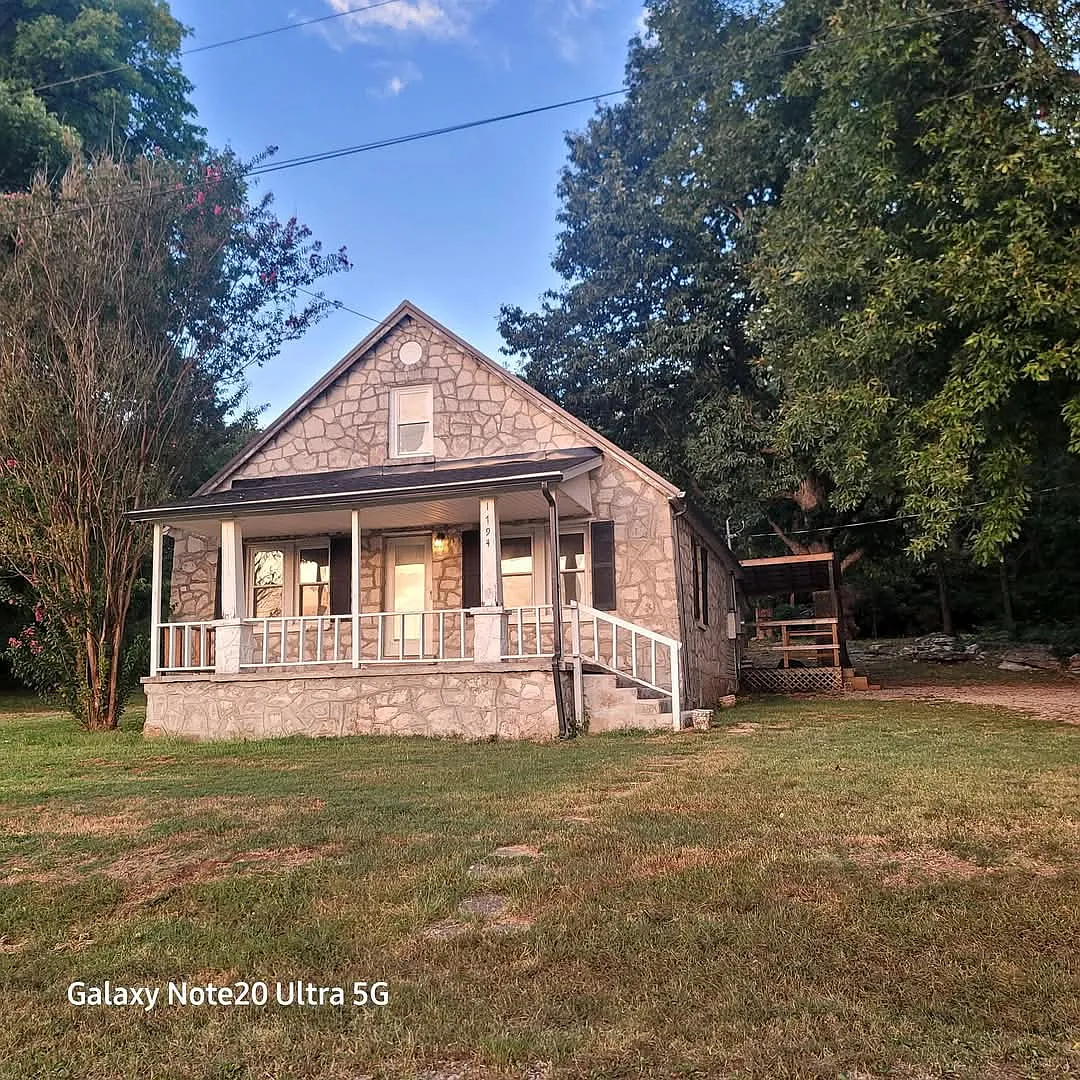 1794 Blue Level Rd photo 1