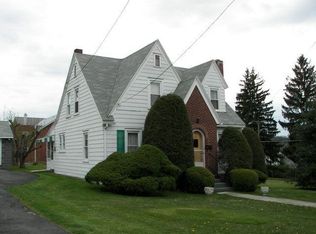 202 N Wickham Ave, Princeton, WV 24740