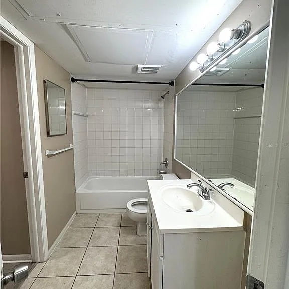 1916 Lake Atriums Cir #32 — Photo 18
