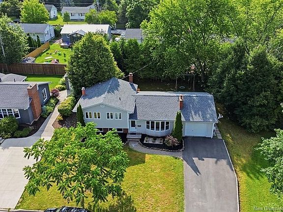 3rd image of 108 Maddison Ave