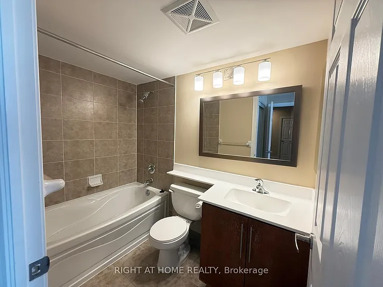 310 Burnhamthorpe Rd W #2101 — Photo 28