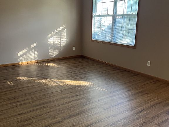 4th image of 14291 Banyan Ln