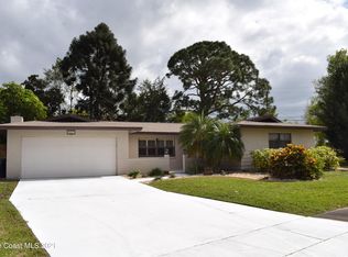 895 Jefferson Rd, Rockledge, FL 32955