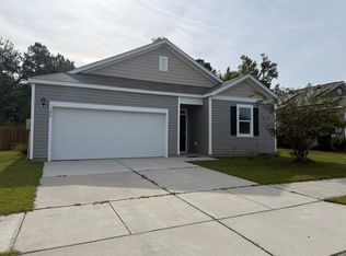 120 Sir Clyde Rd, Wilmington, NC 28411