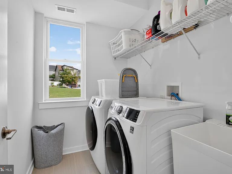 7354 Ridge Ave #27 — Photo 26