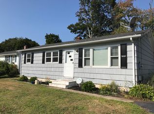 23 Prospect Ave, Niantic, CT 06357