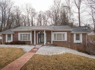21587 Plantation Rd, Bristol, VA 24202