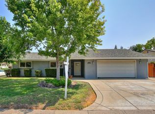 9691 La Nuez Dr, Elk Grove, CA 95624