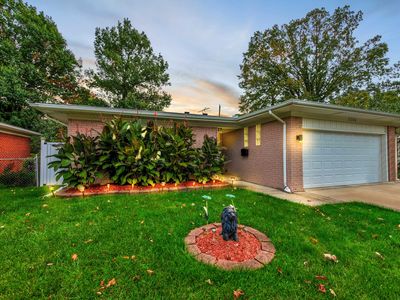 31348 Kelly Rd, Roseville, MI, 48066