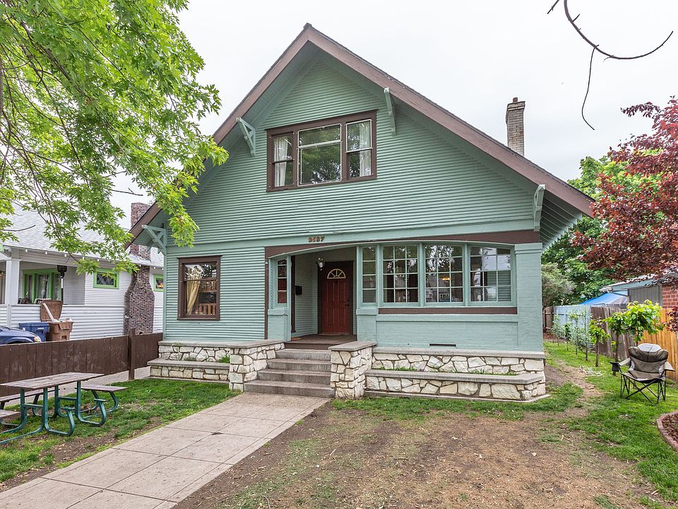 1st image of 2527 E Queen Ave