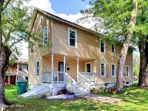 137 Day St, East Stroudsburg, PA 18301
