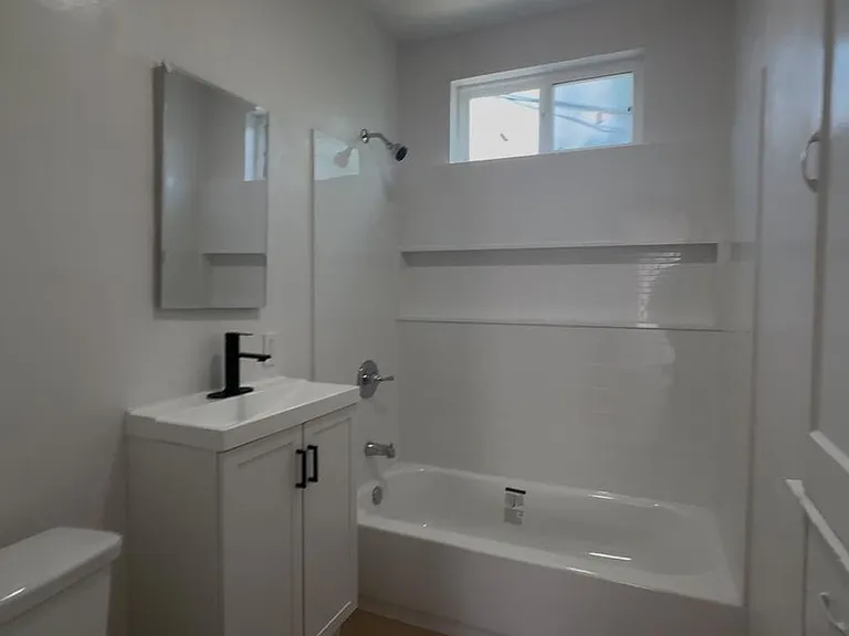 6407 11th Ave — Photo 9