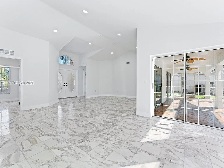 1703 Golfside Village Dr — Photo 10
